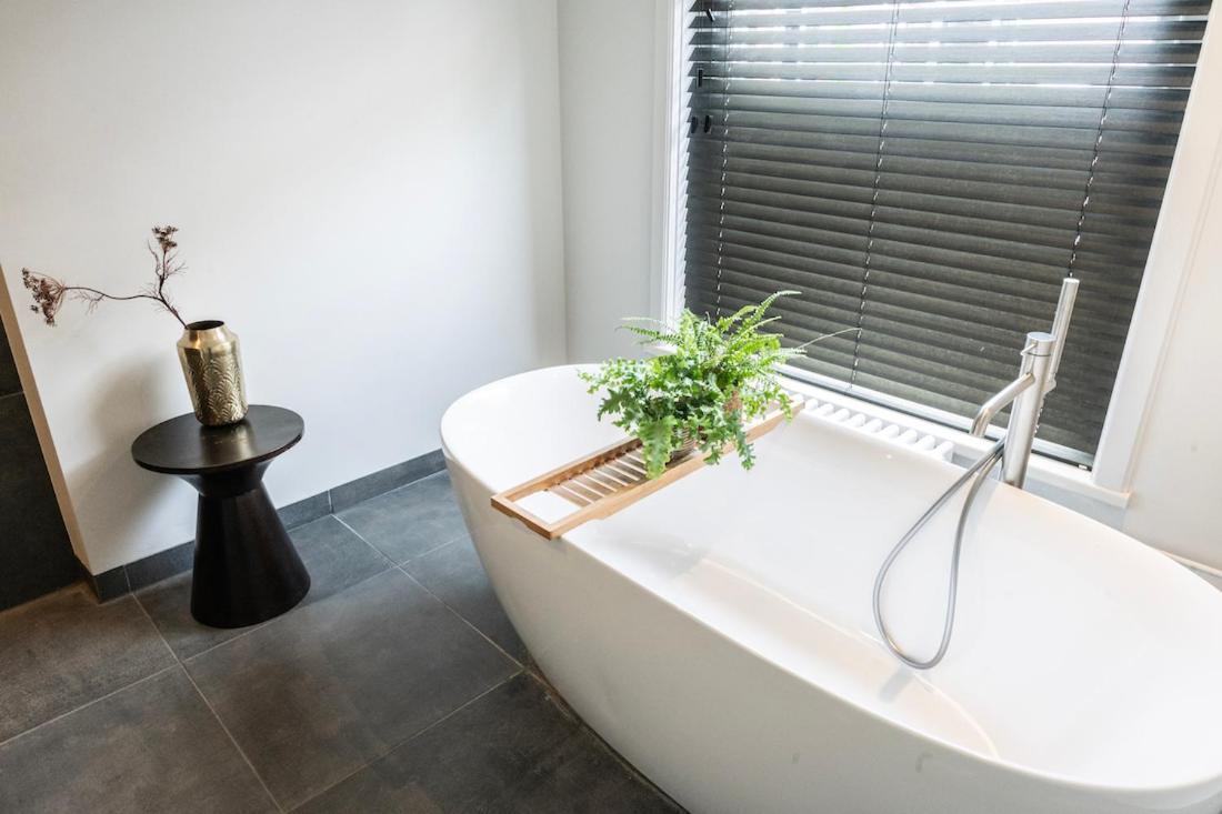 Xxl Loft With Bath Located Stadsvilla Τίλμπουργκ Εξωτερικό φωτογραφία